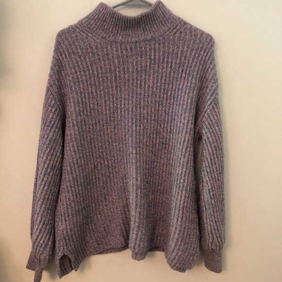 ☆H&M knittet over sized mock neck sweater☆ - Picture 1 of 6